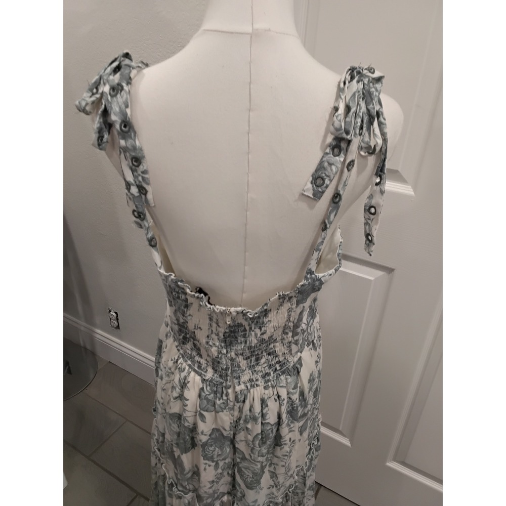 Trixxi White Maxi Dress with Sage Floral Print - Picture 3 of 8
